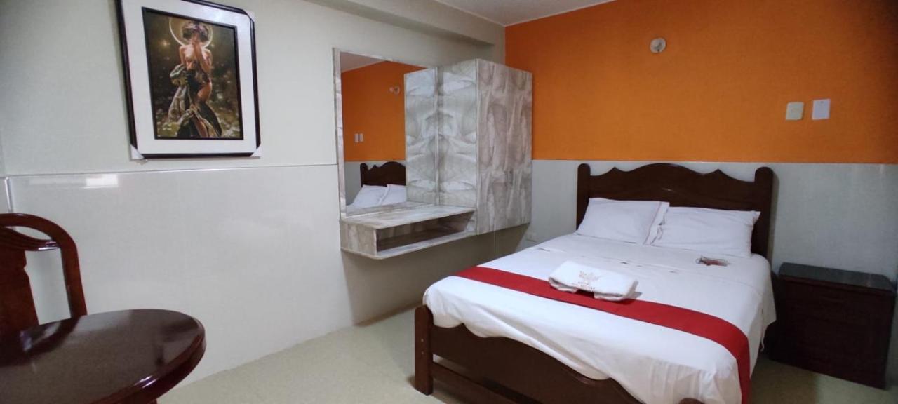 Hotel Real Bolivar Chimbote Esterno foto