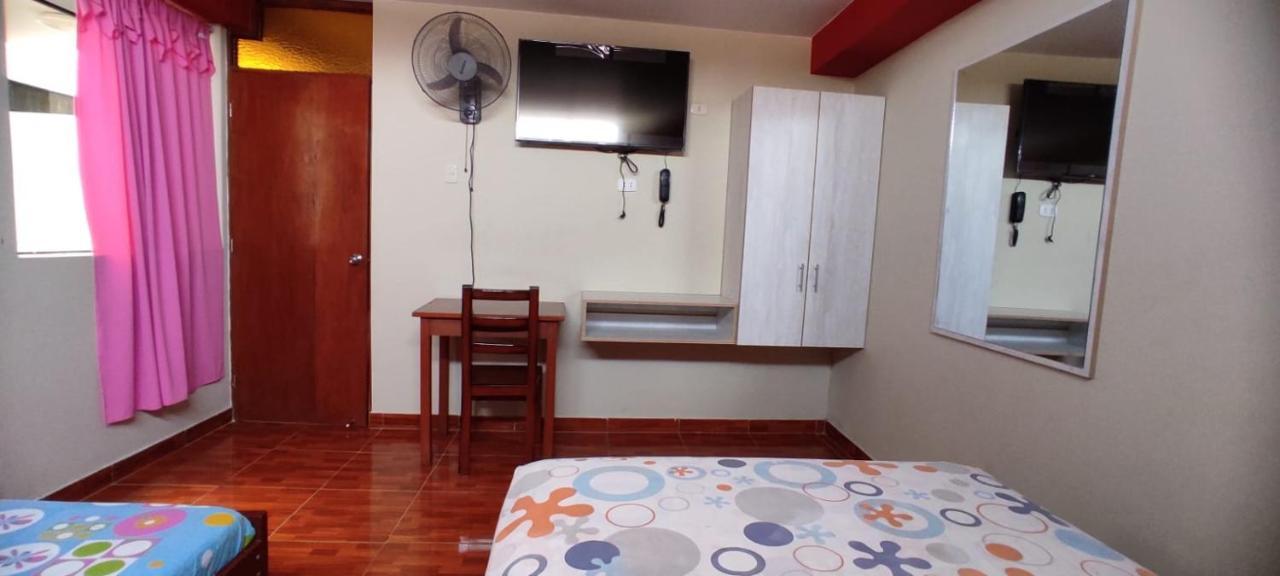 Hotel Real Bolivar Chimbote Esterno foto