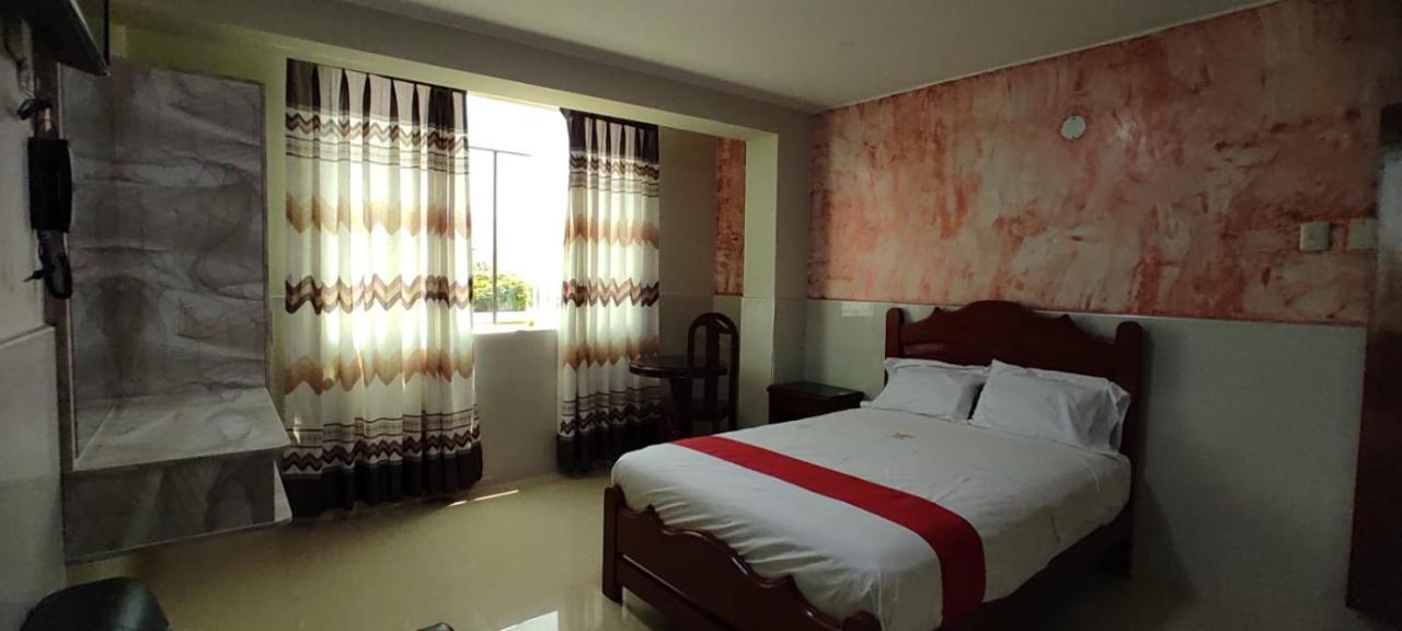 Hotel Real Bolivar Chimbote Esterno foto