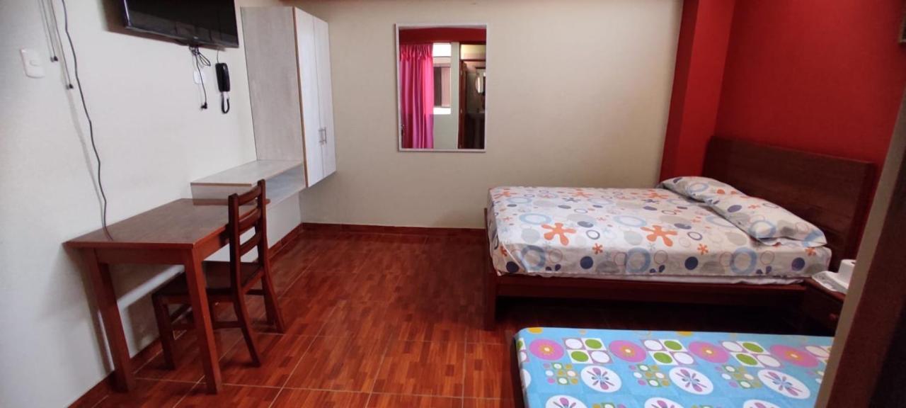 Hotel Real Bolivar Chimbote Esterno foto