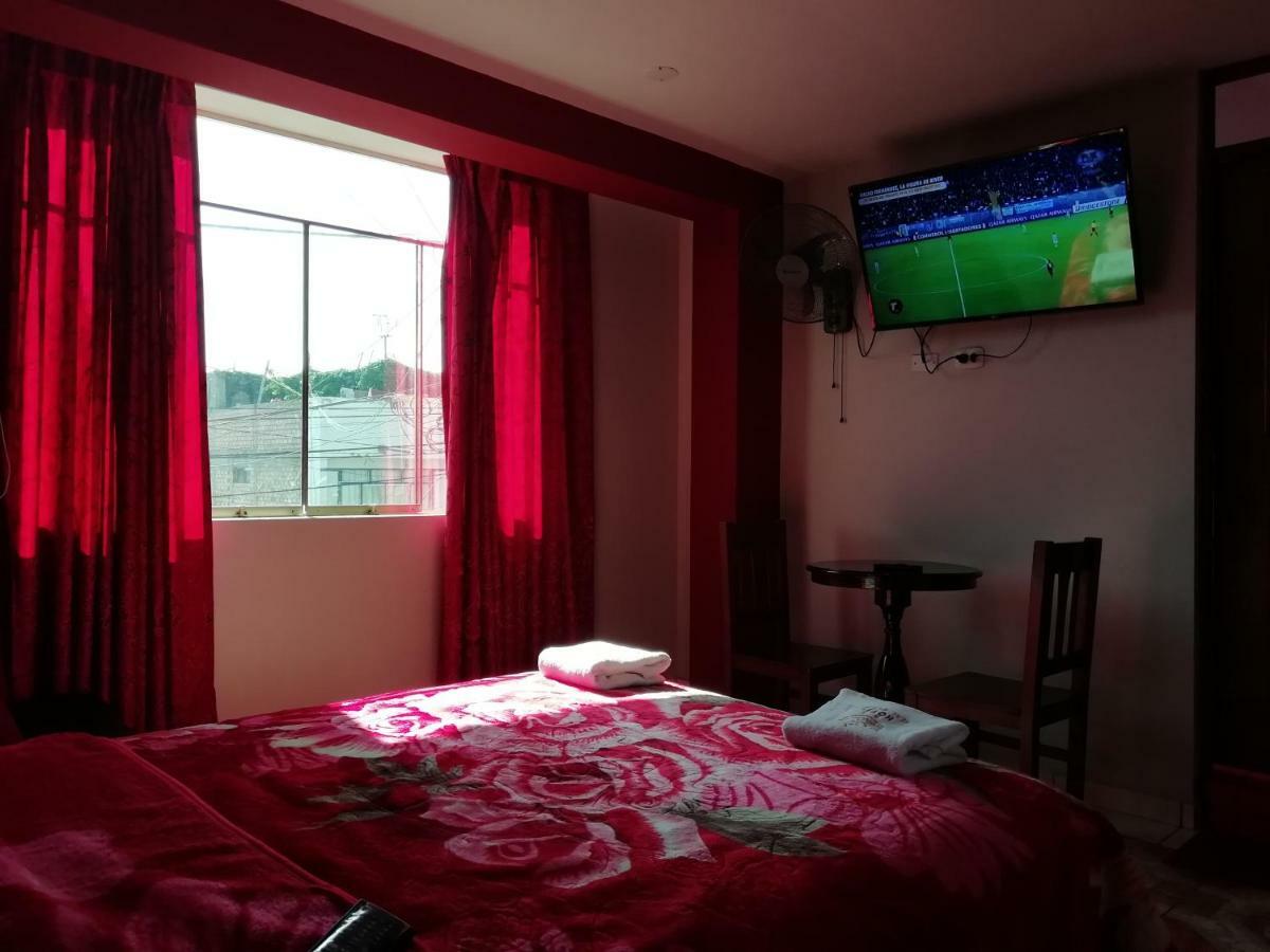 Hotel Real Bolivar Chimbote Esterno foto