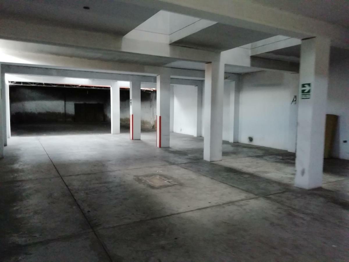 Hotel Real Bolivar Chimbote Esterno foto